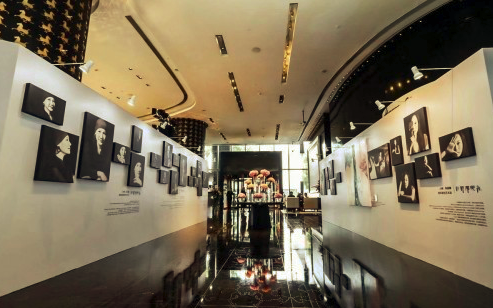 上海新天地朗廷酒店十周年联合十大影响力人物以时尚艺术诠释世界沟通无界
