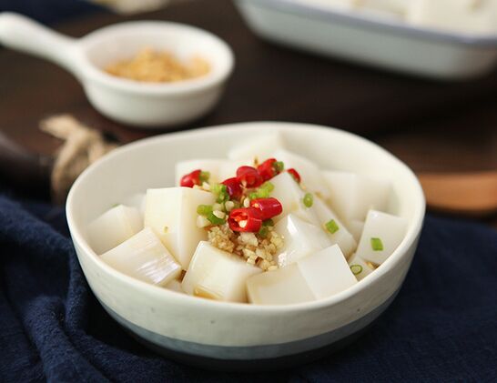 交你如何自制肉皮冻
