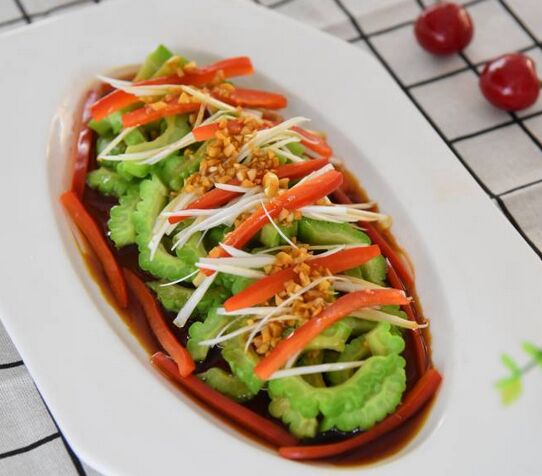 怎么样凉拌苦瓜 苦味轻