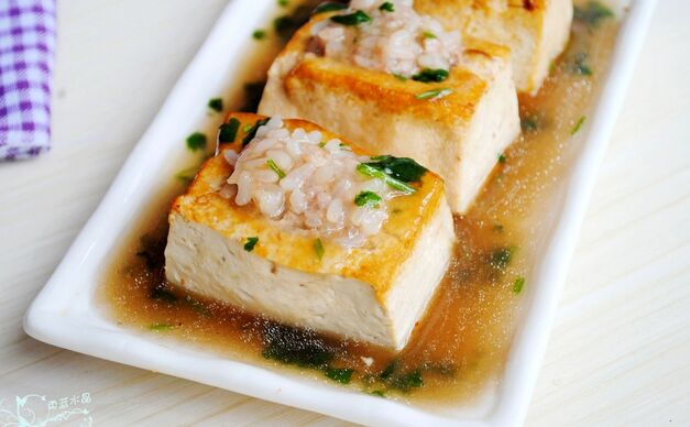 普通食材做出花样菜肴——糯米酿豆腐