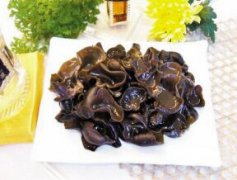 食疗的秘密常吃木耳核桃可排胆肾结石
