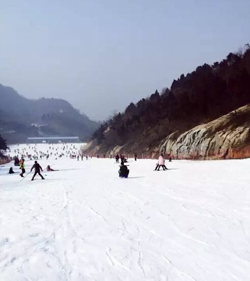 七峰山滑雪乐园开业在即 急寻一个有故事的人