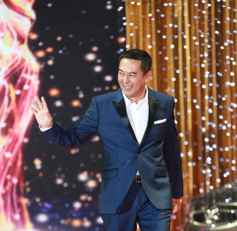 金鹰节颁奖晚会辣妈孙俪杨幂刘涛PK红毯星光闪耀
