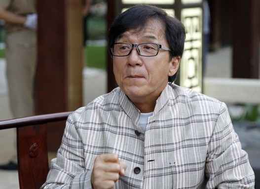 成龙被祖名拖累新戏 绝迹明年贺岁档