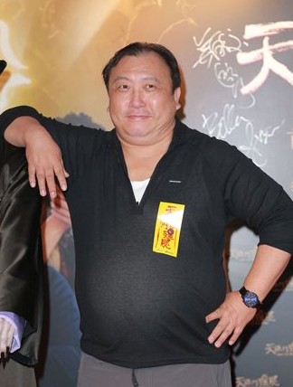 王晶再发声支持警察执法